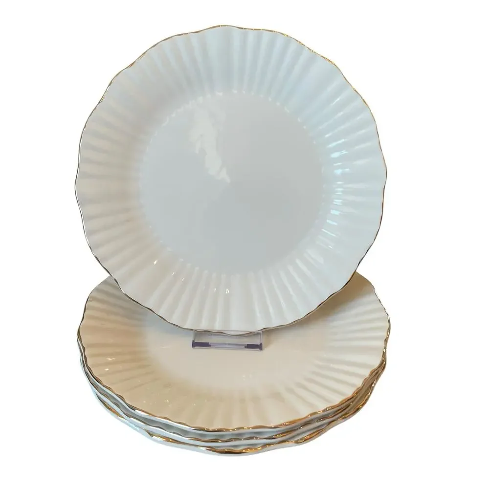 Christian Siriano Porcelain Dinner Plates 10.5in Set of 4 White Gold Trim NEW